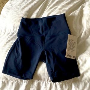 Lululemon Wunder Train High Rise Short 6”